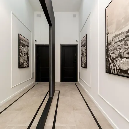 Apartamento Wielopole Floor By Hostly