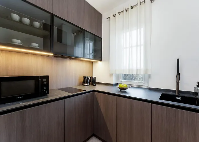 Wielopole Floor By Hostly Apartamento *