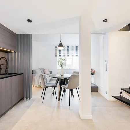 Wielopole Floor Apartment