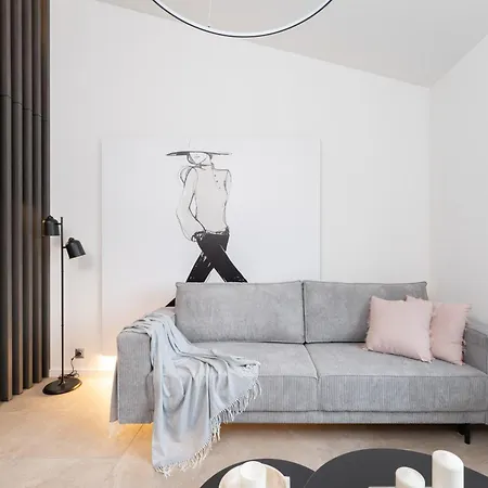 Wielopole Floor By Hostly *