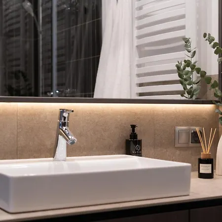 Apartman Wielopole Floor By Hostly *