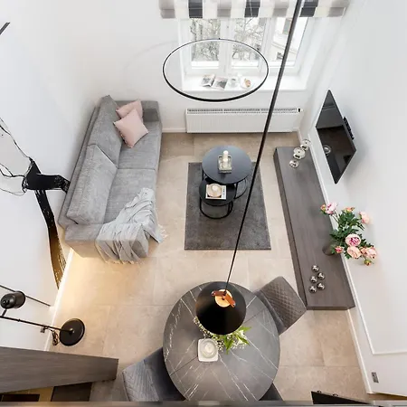 Daire Wielopole Floor By Hostly Krakow