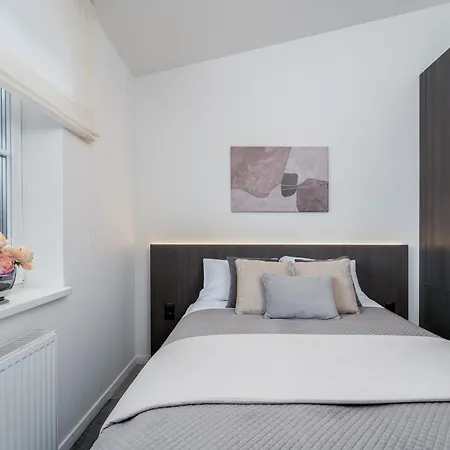 Daire Wielopole Floor By Hostly Krakow