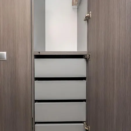 Wielopole Floor By Hostly Apartman *