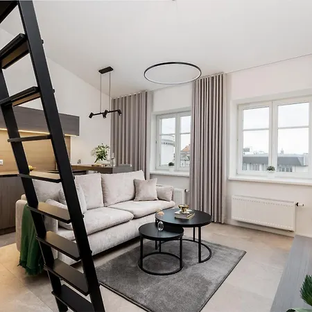 Apartman Wielopole Floor By Hostly