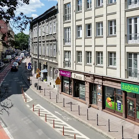 Wielopole Floor By Hostly Apartamento