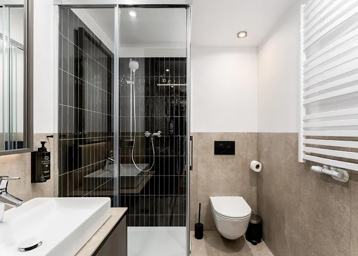 Apartman Wielopole Floor By Hostly