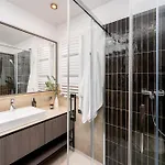 Wielopole Floor By Hostly